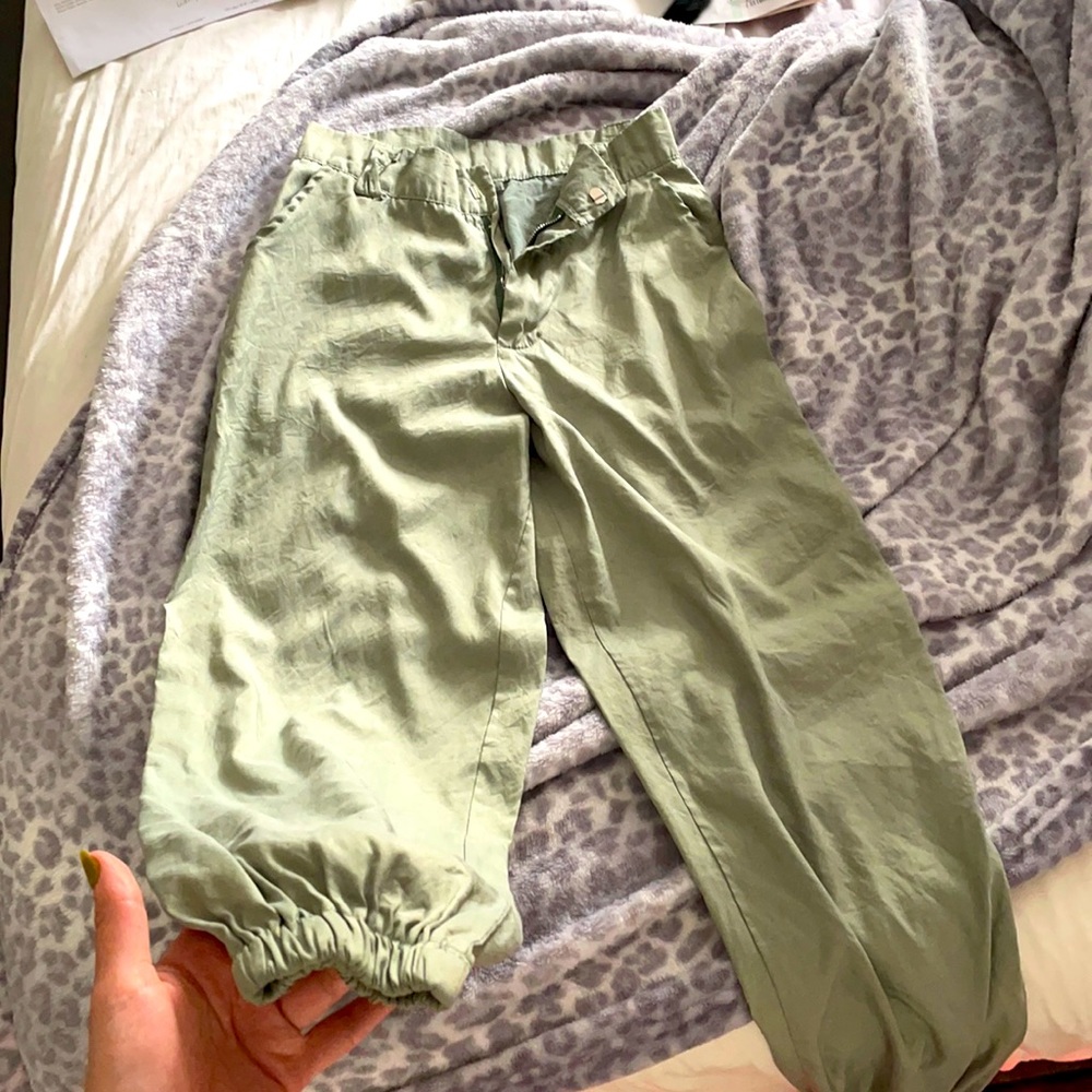 Light green cargo pants